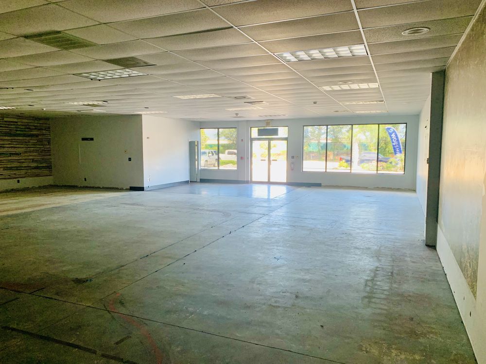 George Bishop Parkway Flex Retail Space: 404 George Bishop Pkwy, Myrtle Beach, SC 29579